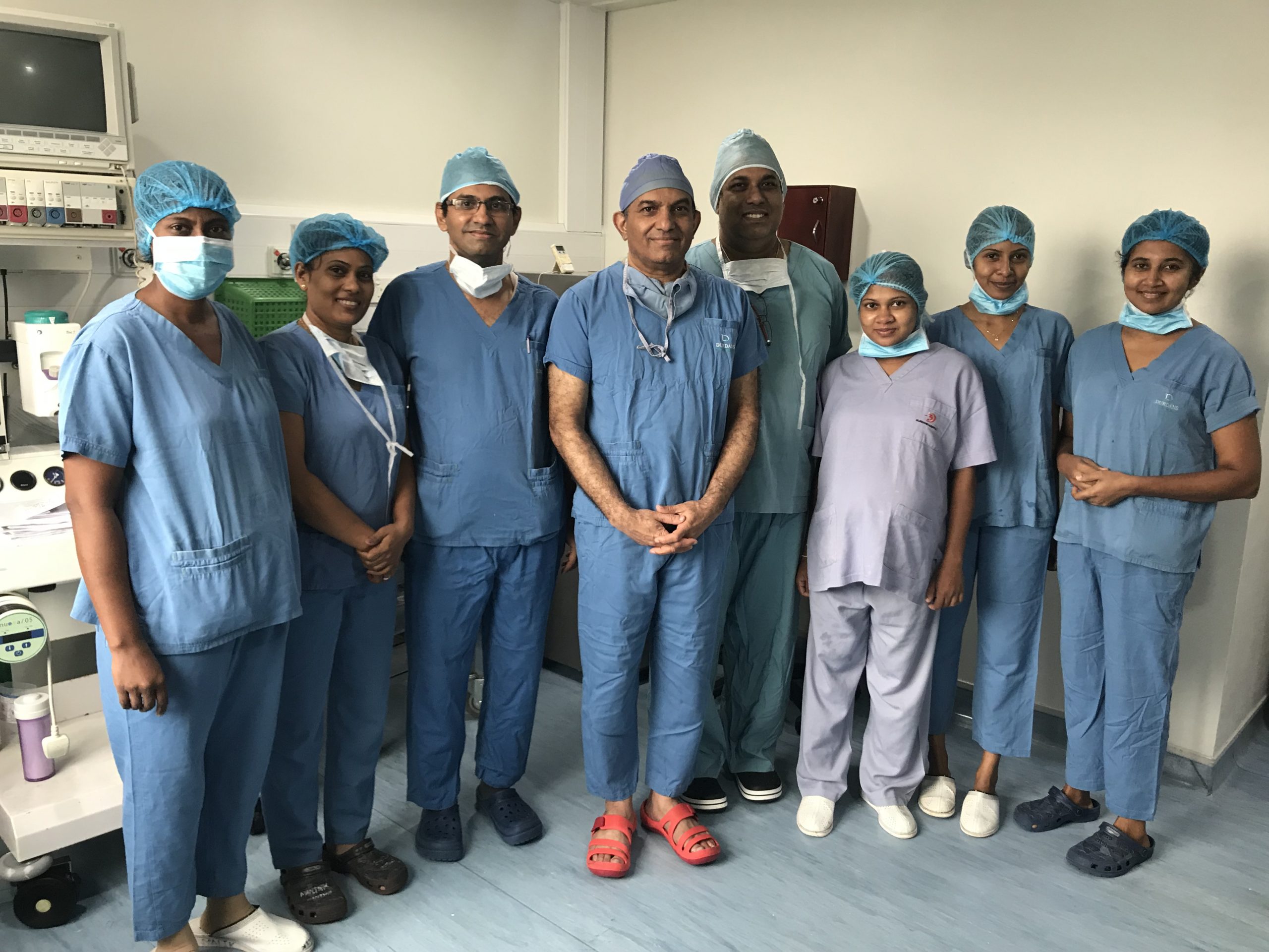 The-cardiac-team-who-performed-the-surgery-including-Dr.-Anand-Ragunathanmiddle-left-and-Dr.-Kesava-Dev-middle-1 Durdans Heart Centre | Re-do MIDCAB Success